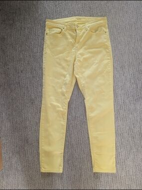 Michael Kors Women's Pale Yellow Skinny Jeans